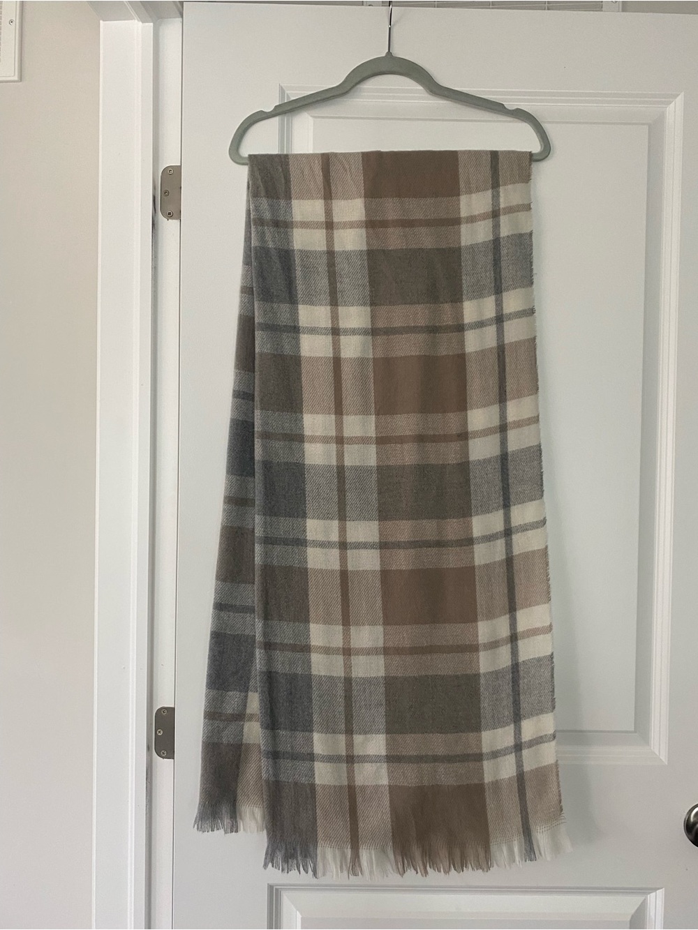 Plaid A-Line Womens scarf in Taupe, Gray & Cream 8 ft LX2.5 W like new 15.00